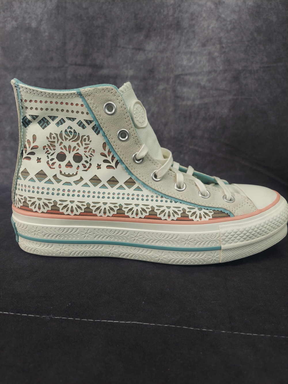 Converse Chuck Taylor Lift Platform Dia De Muertos Skull High Top Womens 9 NWT - Picture 3 of 10